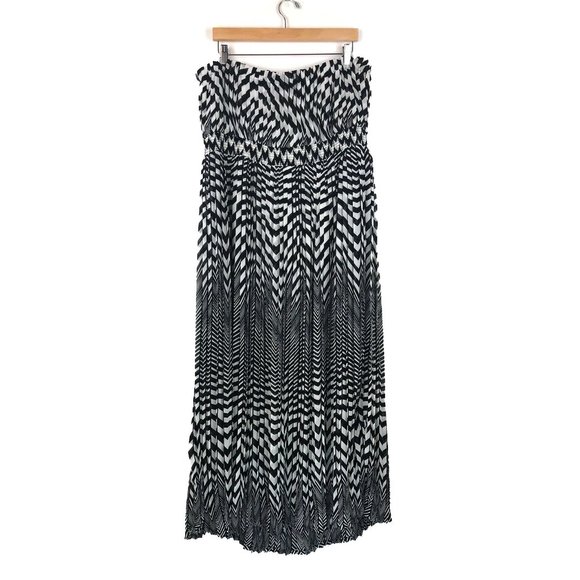 Lane Bryant Black and White Strapless Dress - Picture 2 of 6